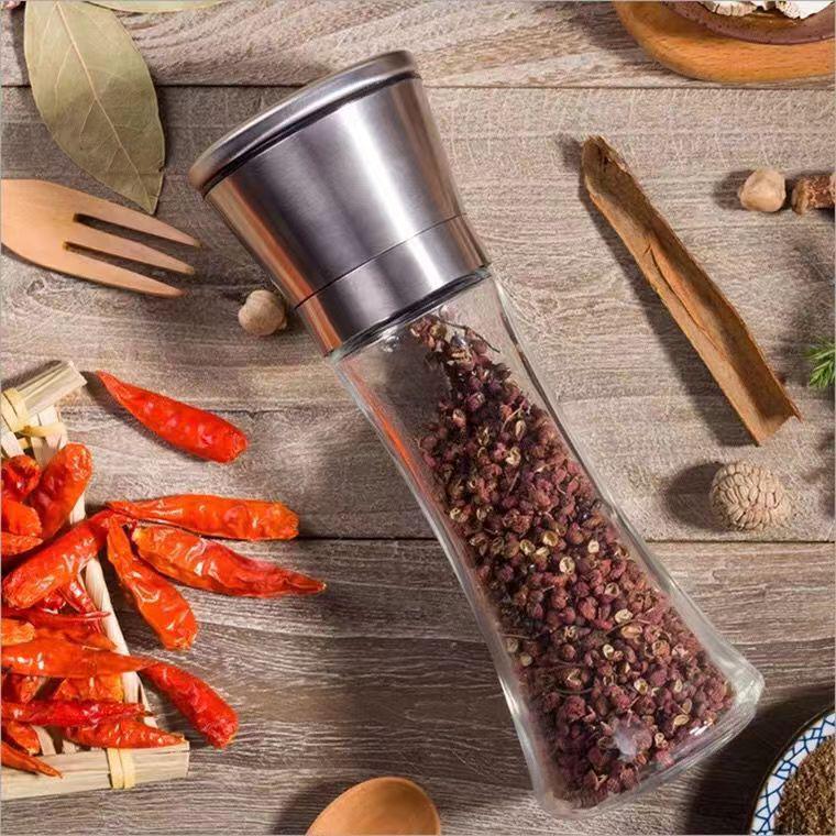 Dual Head Stainless Steel Manual Pepper Grinder: Multi-functional 2-in-1 for Pepper and Spice Grinding.