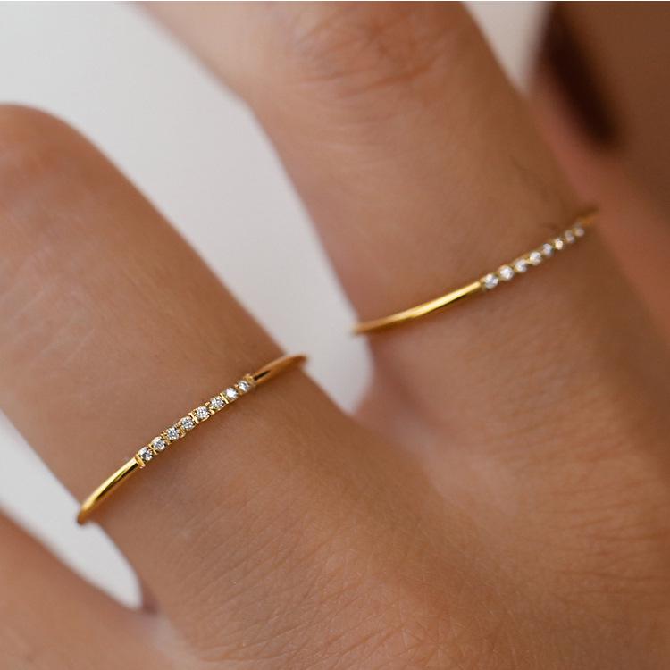 

Set of 8 Gold-Plated Titanium Steel Rings with Micro-Inlaid Diamonds – Simple, Elegant, and Fashionable. Size 6 золотой