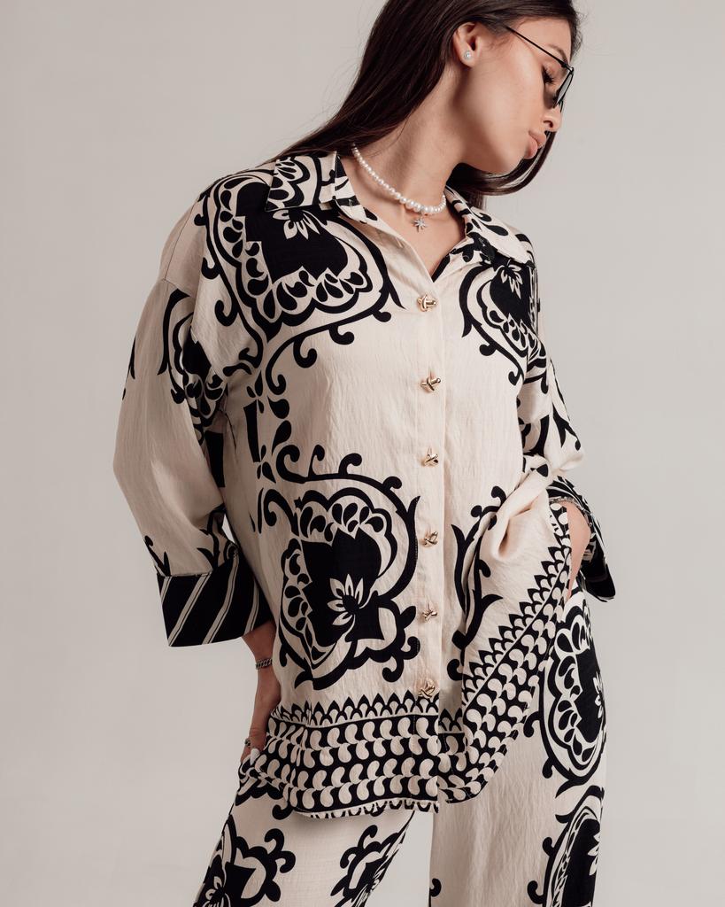 Damkostym sommar Samsara 3908 38 mjölkvit-svart (skjorta, byxor)