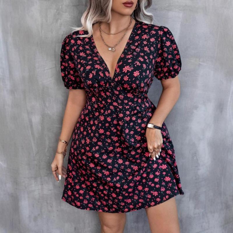 Women's Large Size Casual Waist Lantern Short-sleeved Dress Bohemian V-neck Loose Small Floral Skirt