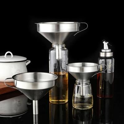 Spice Cooking Oil Filter Stainless Steel Funnel with Detachable Filter Strainer  For Canning