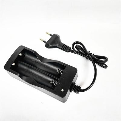 Accessori elettronici – Caricatore per batterie ricaricabili