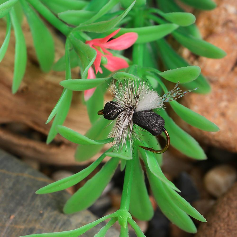 6pcs/Box Fly Fishing Flies Dry Fly Black Foam Ant for Riverine Trout, Panfish, Bass, Grayling, and Carp Fishing Lures