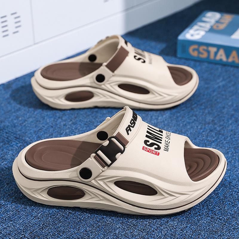 Summer new couple student home bathroom non-slip beach driving dual-purpose stepping on shit male sandals