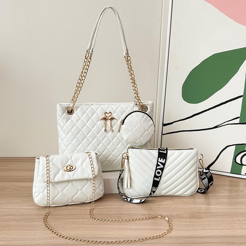 

2024 Корейская женская сумка-мессенджер большой вместимости с плоской подвеской на цепочке