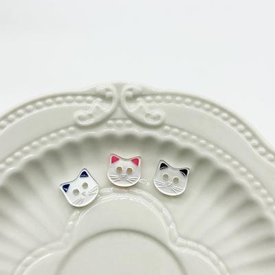 40pcs Fashionable 12mm Kitty Buttons Creative White Resin Cat Buttons 2 Holes Cute Kitten Head Buttons Cardigan Sweater