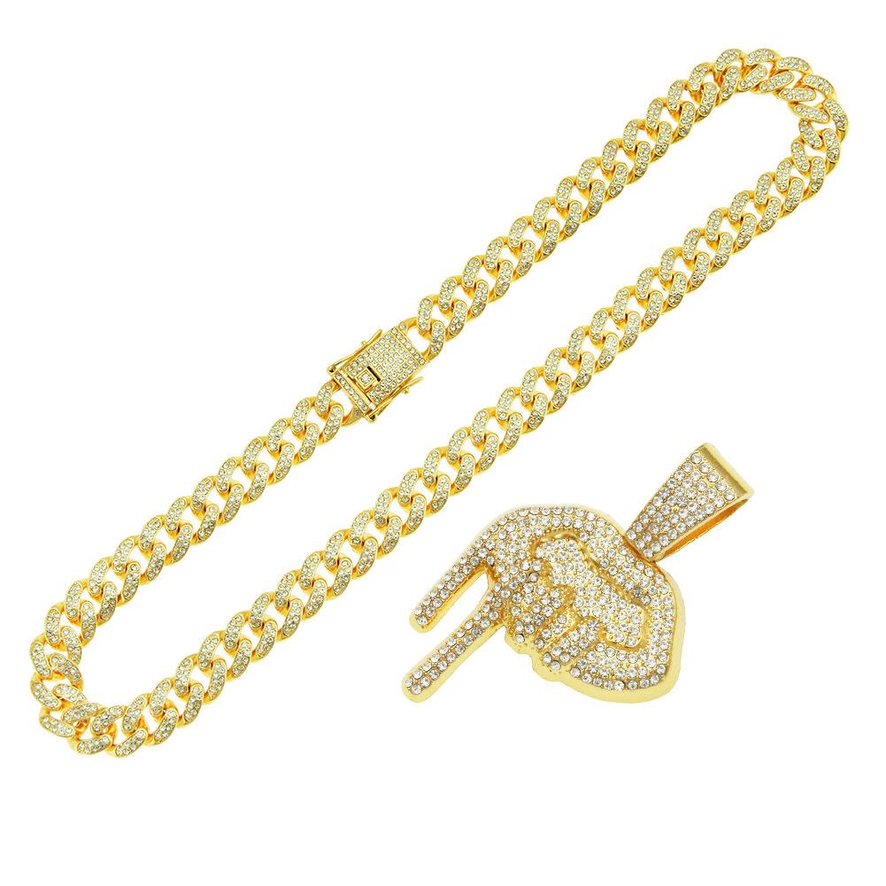 Evropský a americký cool dominantní trojrozměrný diamantový přívěsek na rty řetízkový náhrdelník s kubánským článkem Trendy pánská osobnost módní krátký náhrdelník