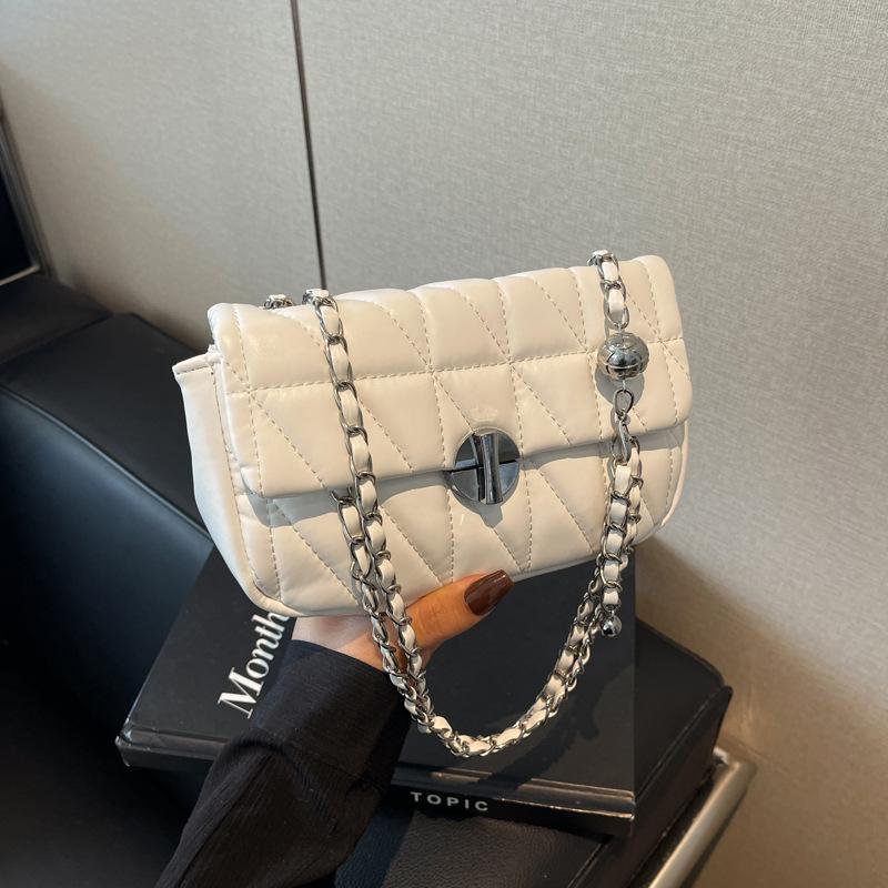 

Популярные сумки женские новые модные модные высококачественные вышитые нитью плечевые сумки под мышкой кроссбоди маленькая квадратная сумка