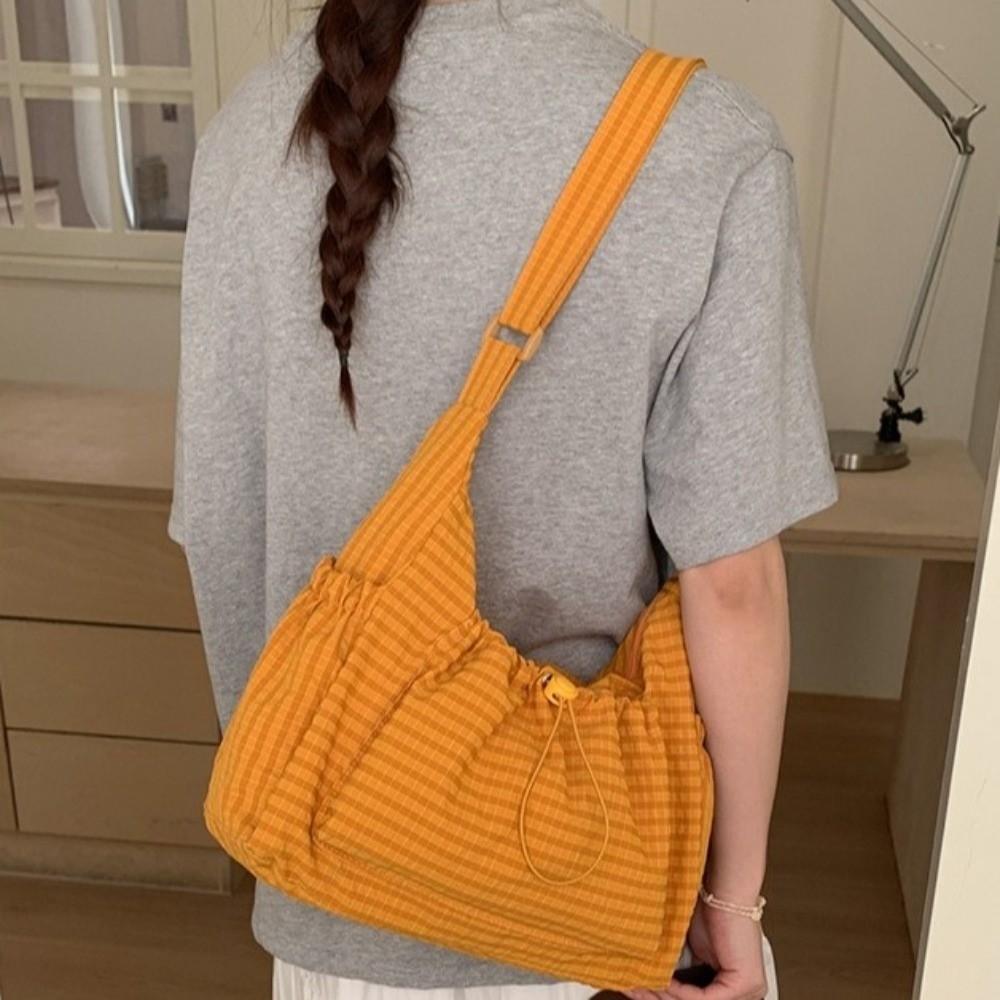 Zipper Closure Pleated Cloud Bag Large Capacity Nylon Crossbody Bag Striped Shoulder Bag Women