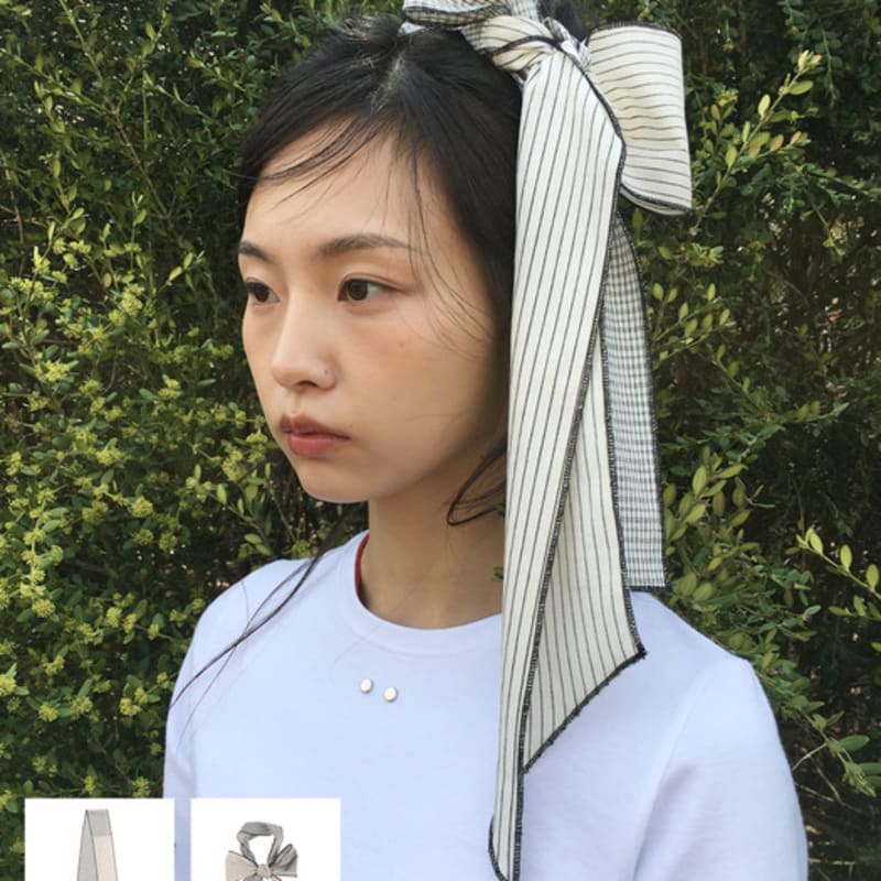 

ONSKA PATTERN HARMONY SCARF (IVORY) FREE