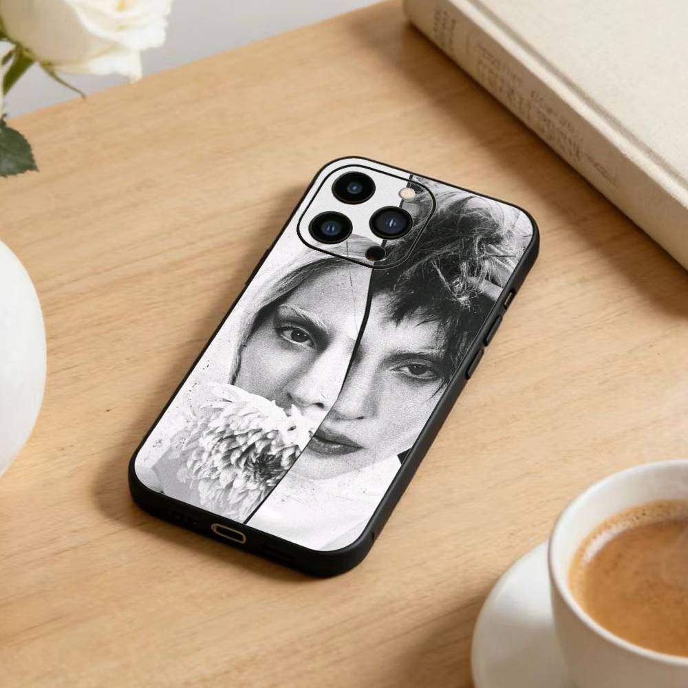 B-Lady Gaga Phone Case For iPhone17,16,15,14,13,12 Plus,Max Soft Silicone Black Cover