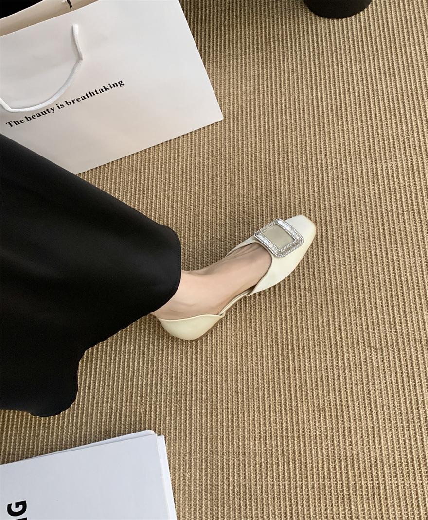 

French retro satin silk square buckle high heels women s heel thick square head medium heel single shoes leather spring 39 абрикосовый