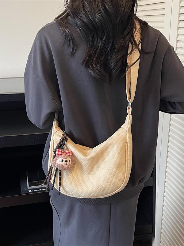Canvas Dumpling Bag For Women With Zipper Closure And Street Style Design