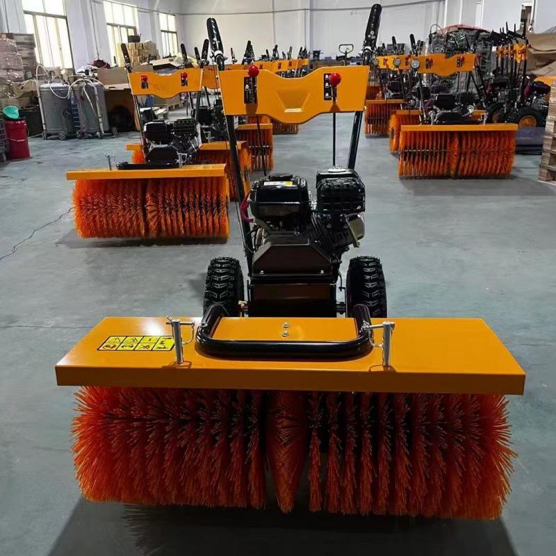 Municipal Multifunctional Push-Type Snow Sweeper