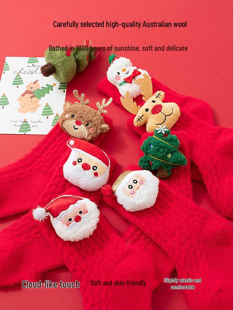 Cozy Christmas Fleece Socks for Newborns and Toddlers, Warm and Festive Red for Boys and Girls.