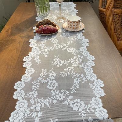 Europäische Leichte Luxus Spitze Tischläufer Weißes Blumenmuster Langes Tischtuch Hochzeits-Dekorationstuch TV-Schrank Kommode Schuhschrank Abdecktuch