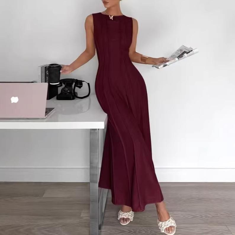 European and American Summer New Fashion Temperament Women's Sleeveless Pleated Elegant Long Dress