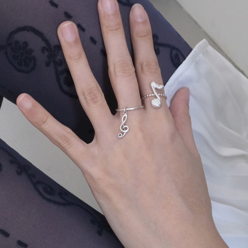 reinheart Spiral Note ring
