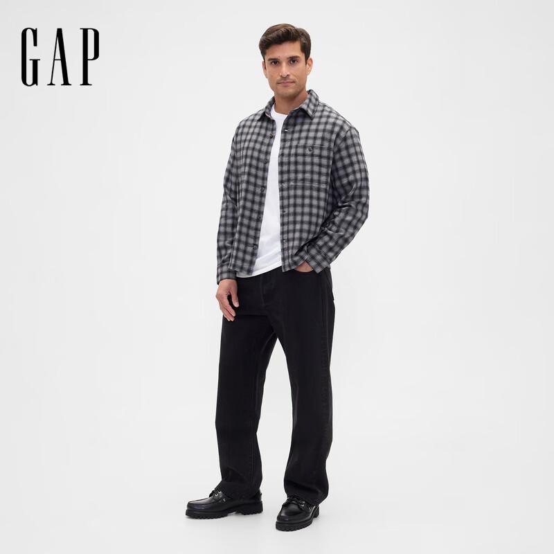 Gap Men's Loose Fit Flannel Long Sleeve Shirt
