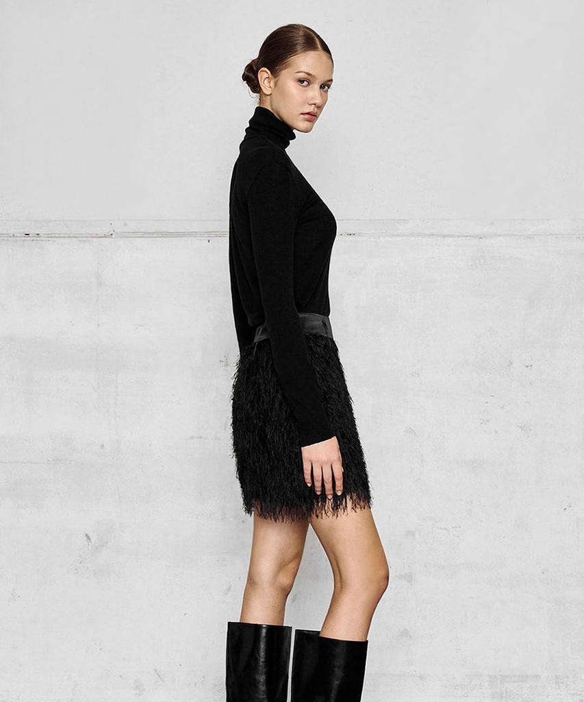 Laneonkyulleoseu Fringe Mini Skirt_Black