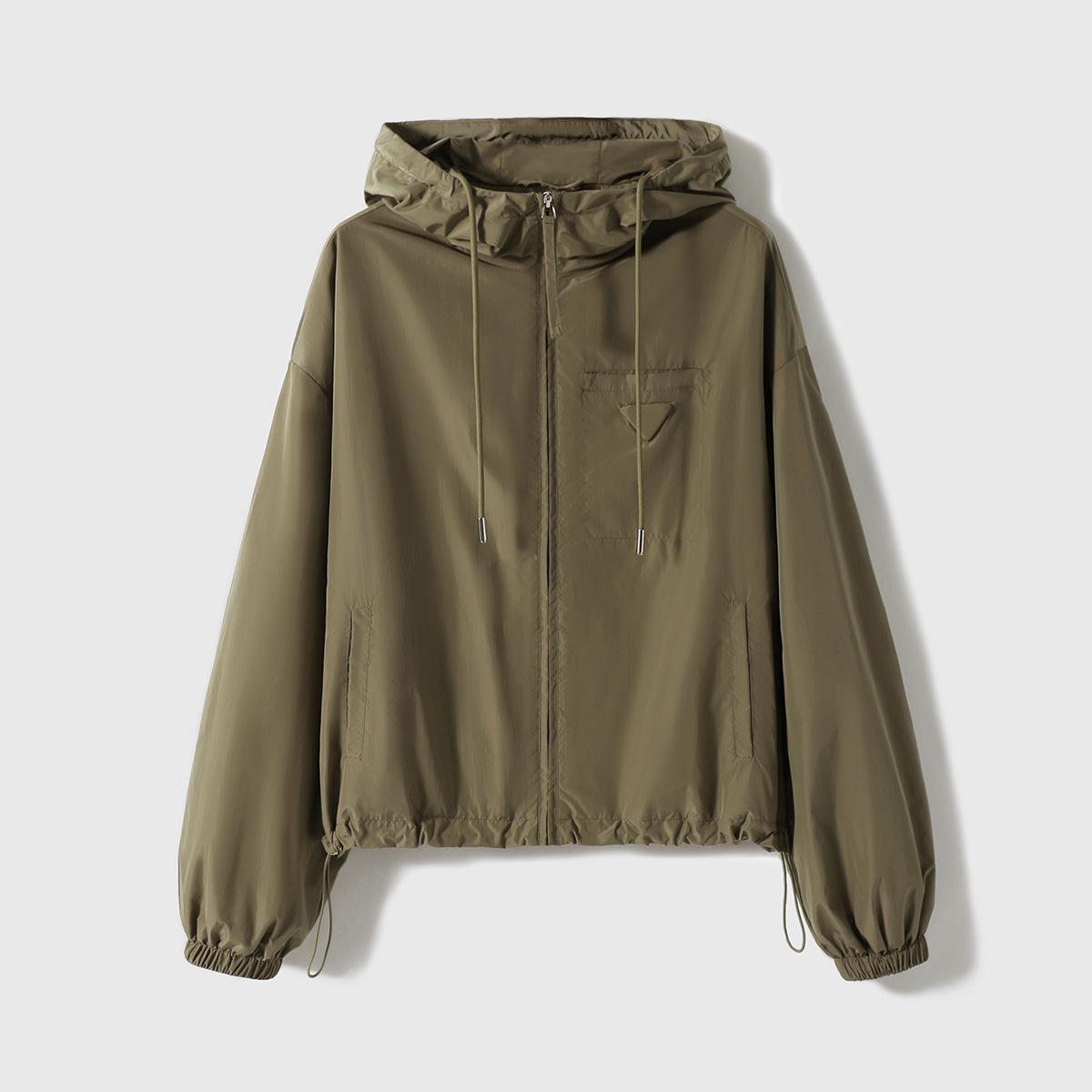

Light anti-wrinkle memory fabric casual short hooded jacket outdoor trench coat jacket women s black spring new S армія зелений колір