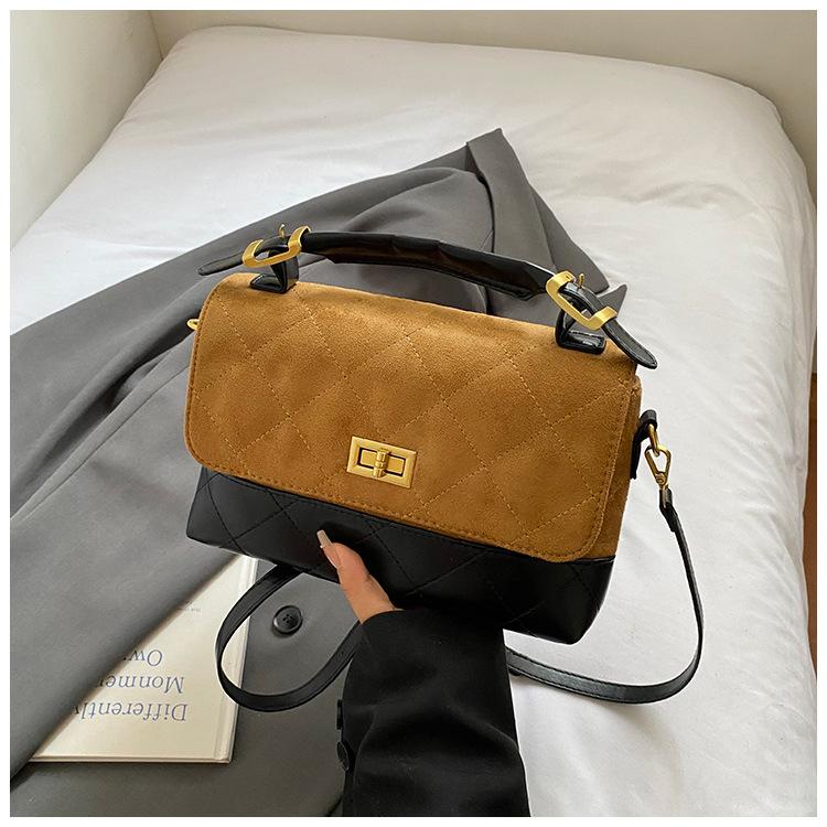 

2025 новая модная портативная сумка-мессенджер трендовый нишевый дизайн ретро маленькая квадратная сумка контрастного цвета ромбовидная сумка для поездок на работу женская коричневый