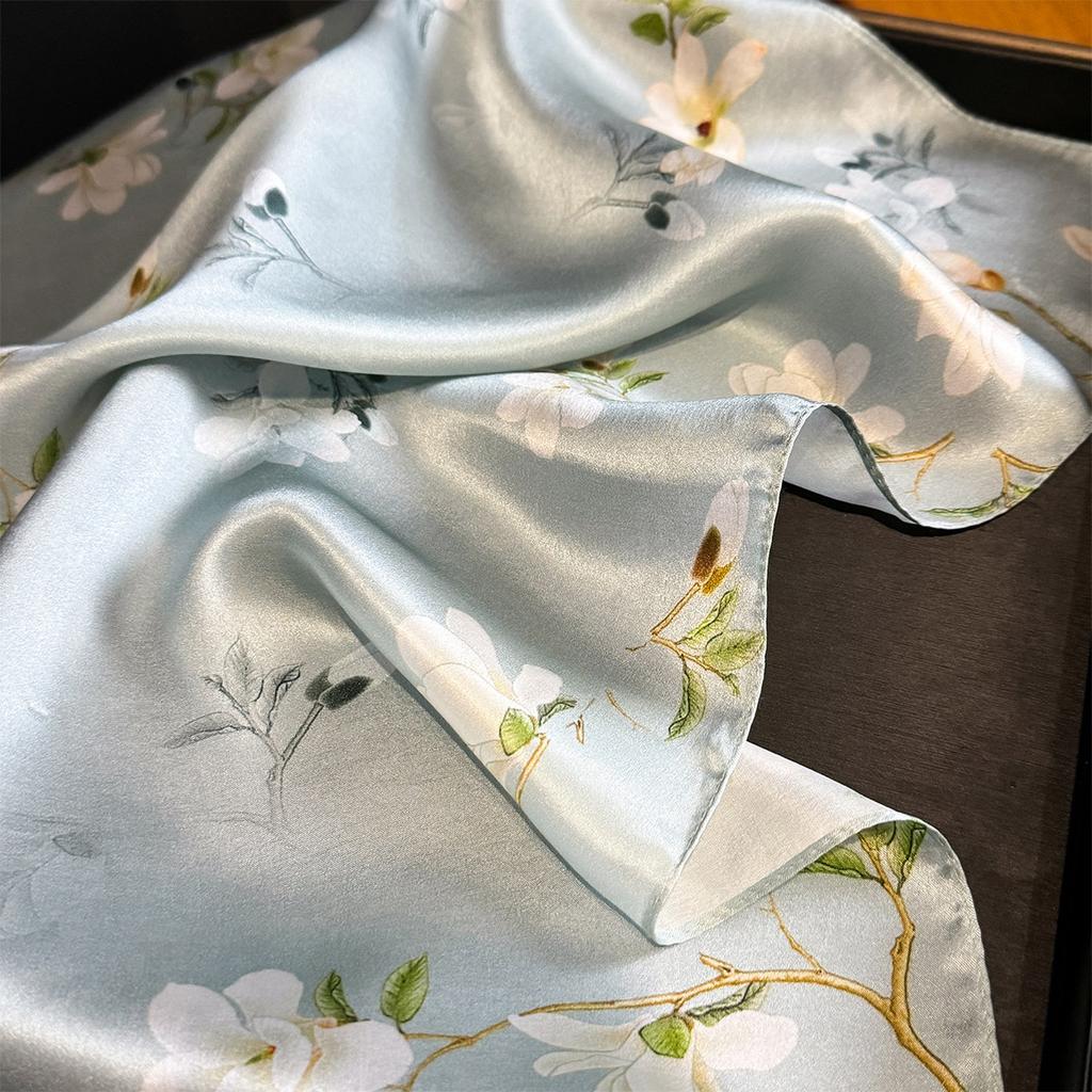 Brand 100% Natural Silk Square Scarf Women Bandana Headscarf Scarves Shawls Square Neck Foulard Wraps Femme Schals Bufanda