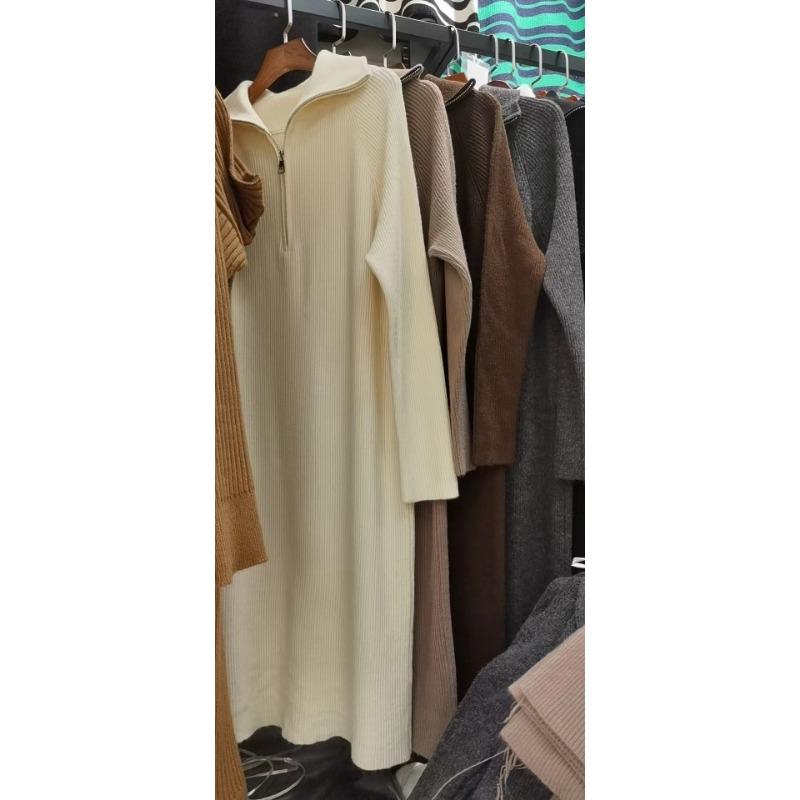 

VEZFAA Жіночі модні повсякденні светри осінь-зима з однотонним принтом і довгими рукавами зі стійкою one size кавовий