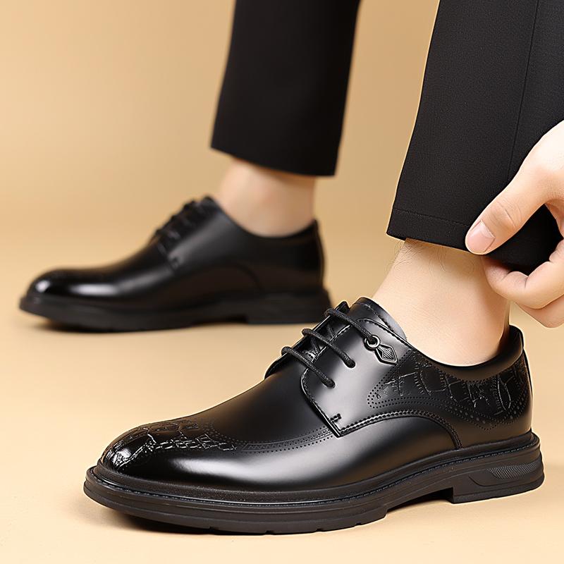 High-End Fashionable Men's Lace Up Dress Shoes Cow Leather Top Layer Rubber Outsole Young Business Suit Shoes For Men