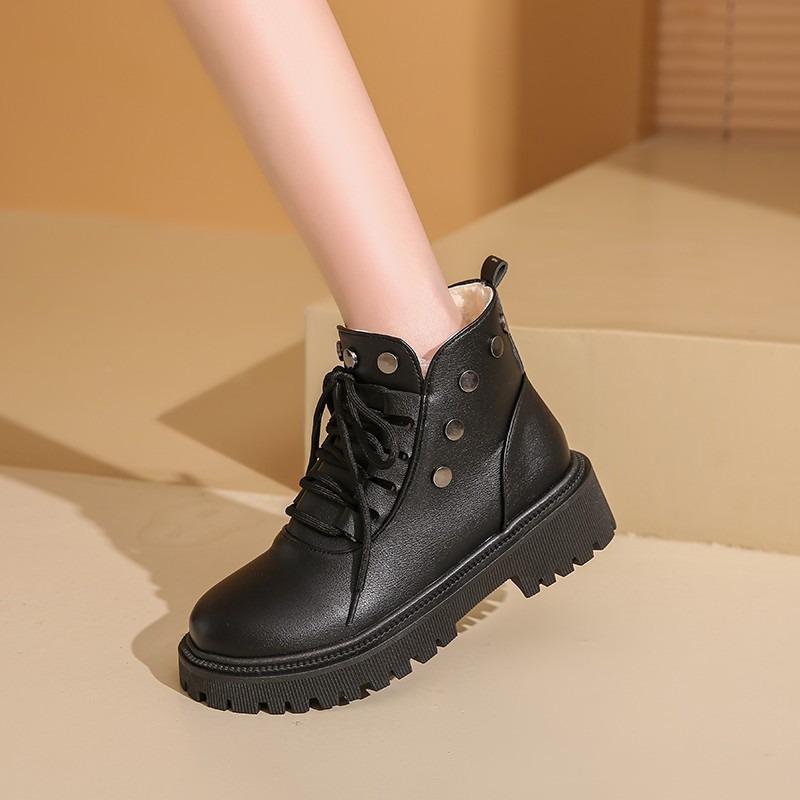 Winter new velvet Martin boots women's large size platform short boots women's warm leather boots