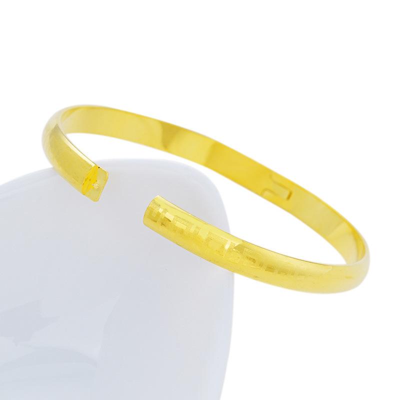 Open Great Wall Pattern Women’s Fashion Plated Heart Sutra Bracelet