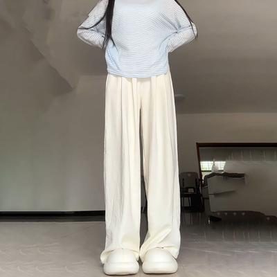 Sukně, kalhoty a další – Nohavice a trojštvrťové nohavice