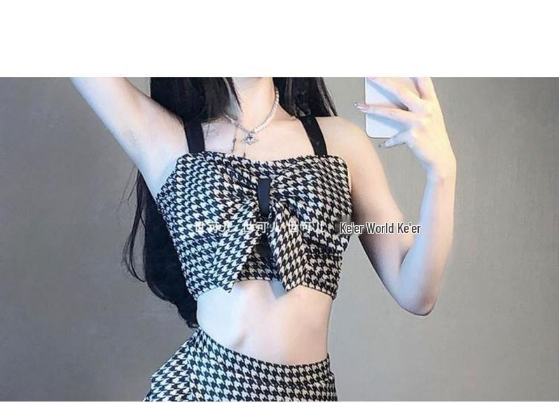 Women's High-End Academy Style Split Swimsuit - Perfect for Summer, Water Parks, and Seaside Photos.