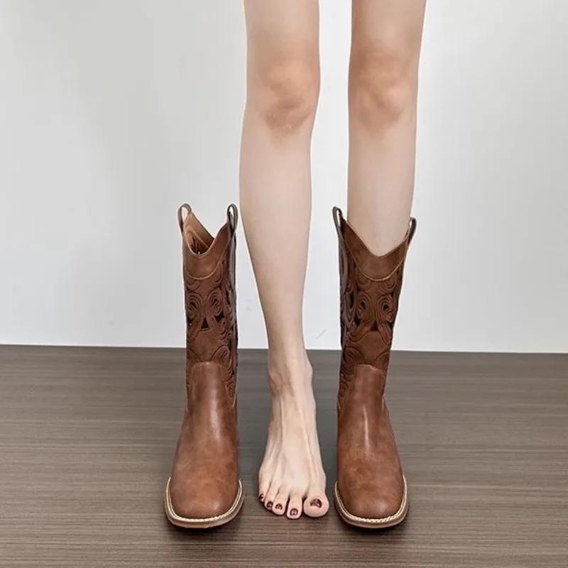 Fashion Hollow Embroidered Vintage Western Boots Women  Autumn Chunky Heels Knee High Cowboy Boots Woman Pu Leather Knight Booties