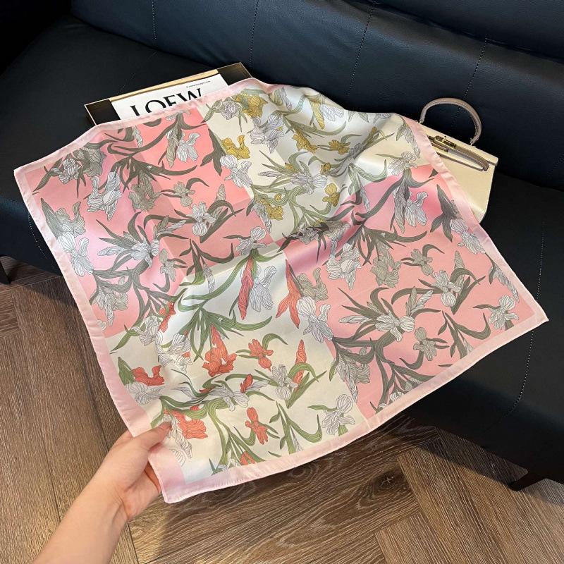 Fashion Black and White Printing Temperament Square Scarf Imitation Silk Korean Version Decorative Scarf Scarf Professional Decorative Shawl Silk Scar