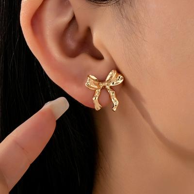 A Pair of Women's Earrings, Simple Bowknot  Sweet Earrings, Suitable for Daily Wear and Vacation Wear