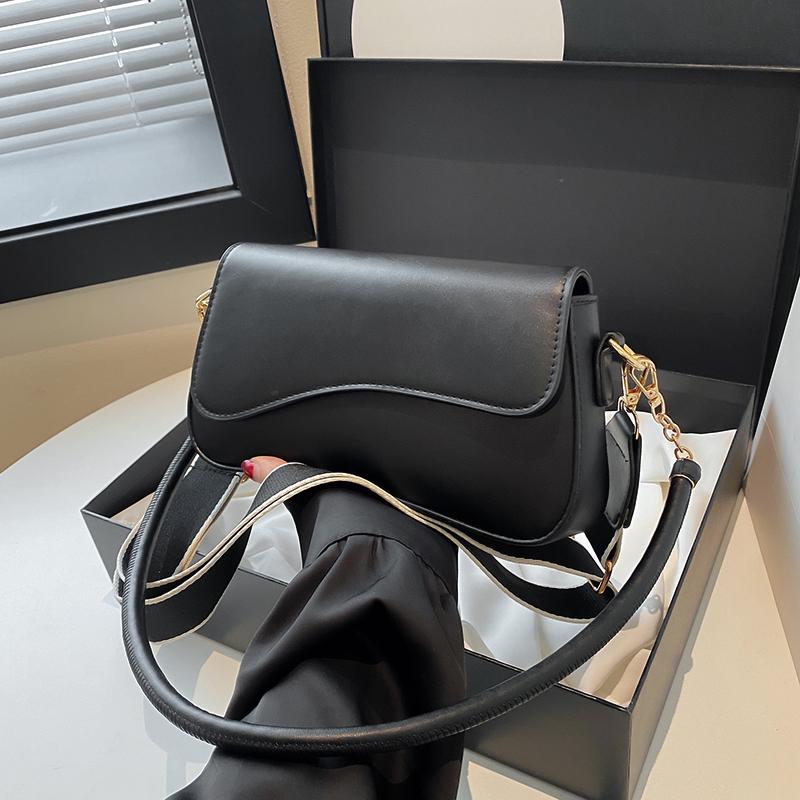 Vintage Shoulder Bag for Woman, Chain Handbag, Black Crossbody Bags, Underarm Bags,