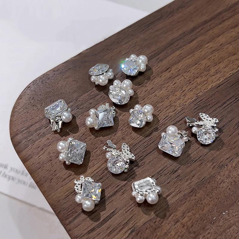 2Pcs Transparent Crystal Nail File Diamond Luxury Heart Square Nail Art Rhinestones Gems Sparkle Glass Nail Stones Diy Charms