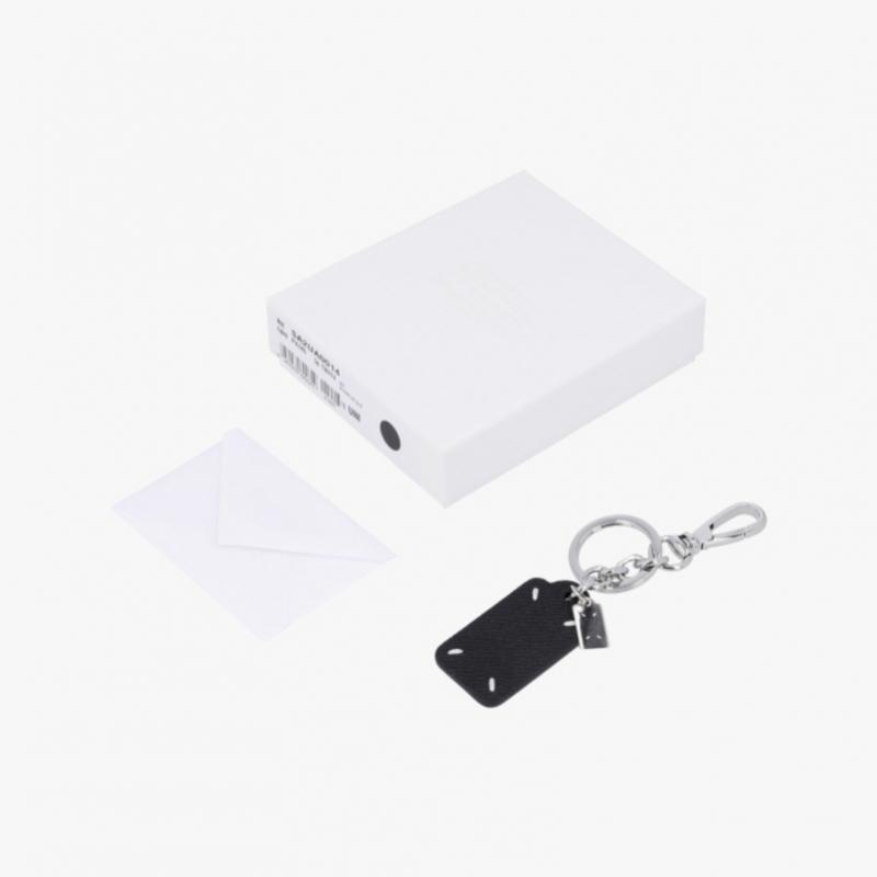 Maison Margiela Stitch Grain Double Tag Keyring P4745 T8013