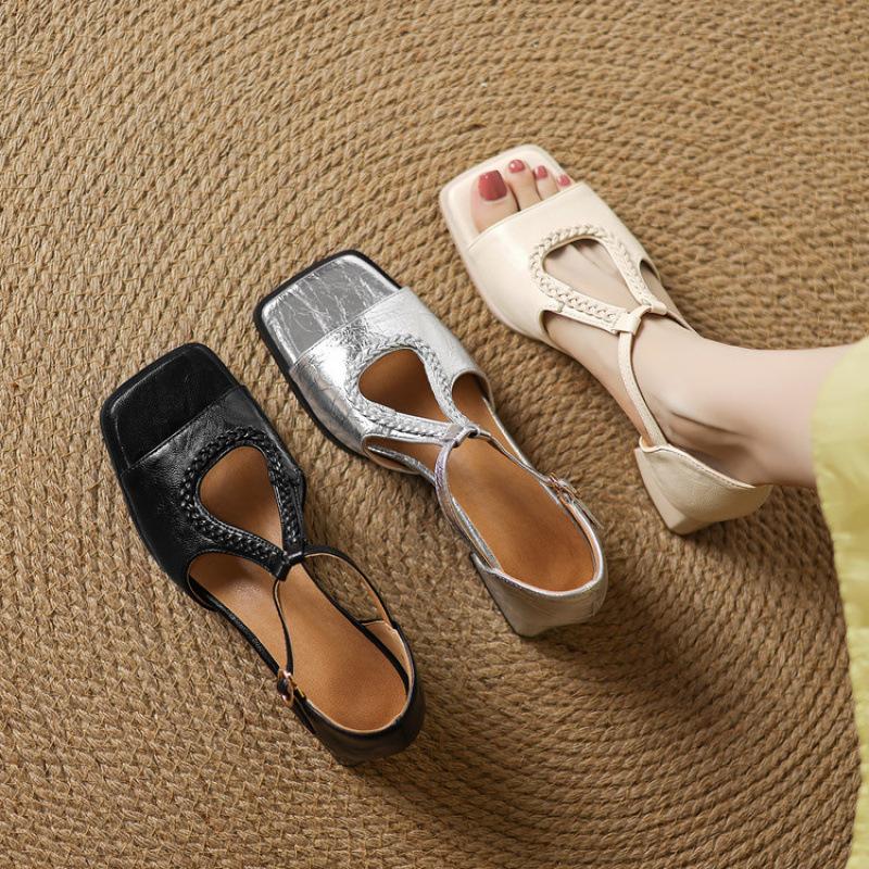New summer women's hollow sandals non-slip soft sole large size solid color square head low heel casual fashion flat sandals