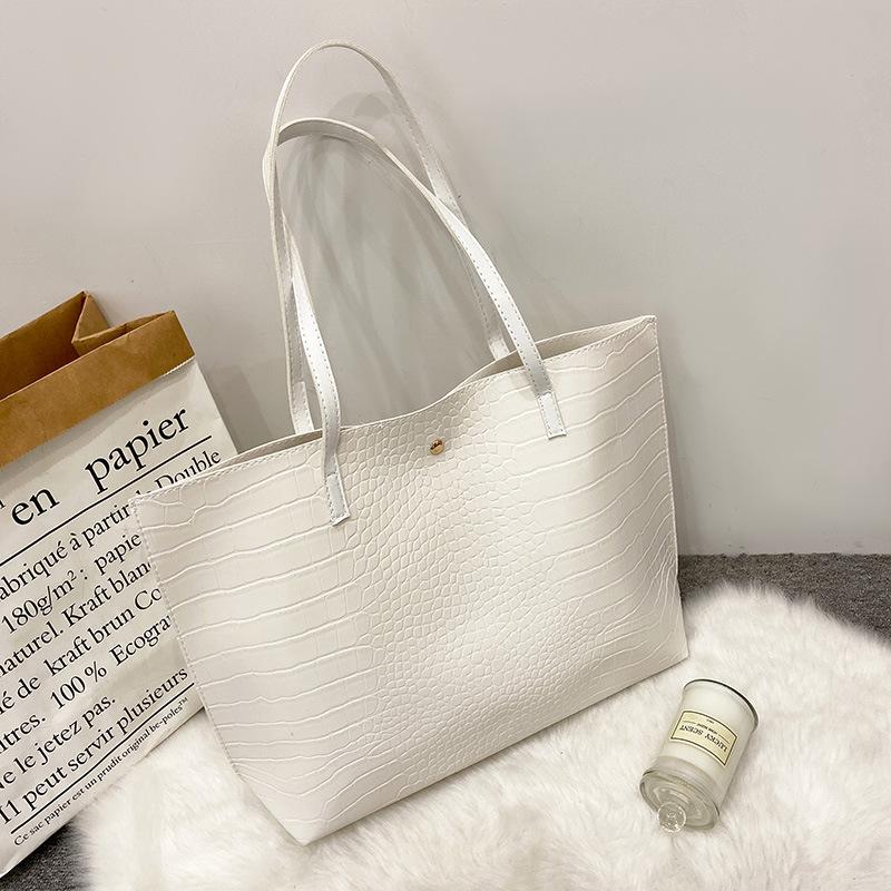 Women's Bag, New Street Trend Fashion, Crocodile Pattern Tote Bag, a Portable Large-capacity Bag.