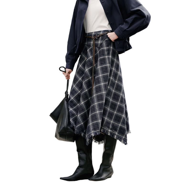 Xiangying Irregular Plaid Wool Blend A-line Skirt