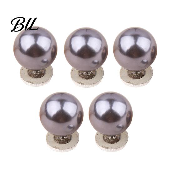 Neckline Fixation Clips 5Pcs Fake Pearl Buttons for Clothing, Removable Decorative Brooch Pins, No Invisible Clothing Fasteners Sew Safety Pins Shirt