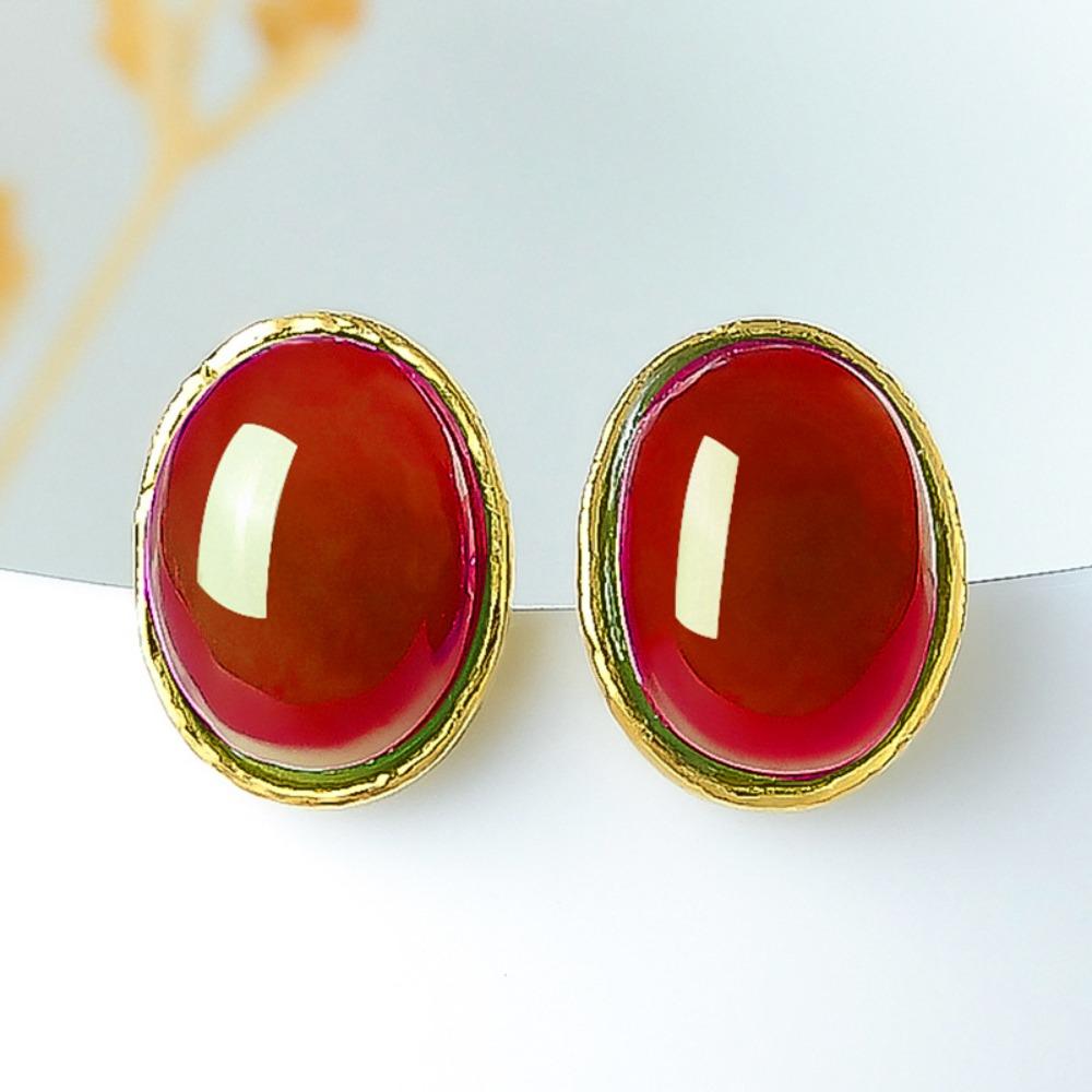 Vintage Gold Plated Jasper Stud Earrings Women White Jade Gold Agate Inlaid Elegant Dainty Jewelry Gift