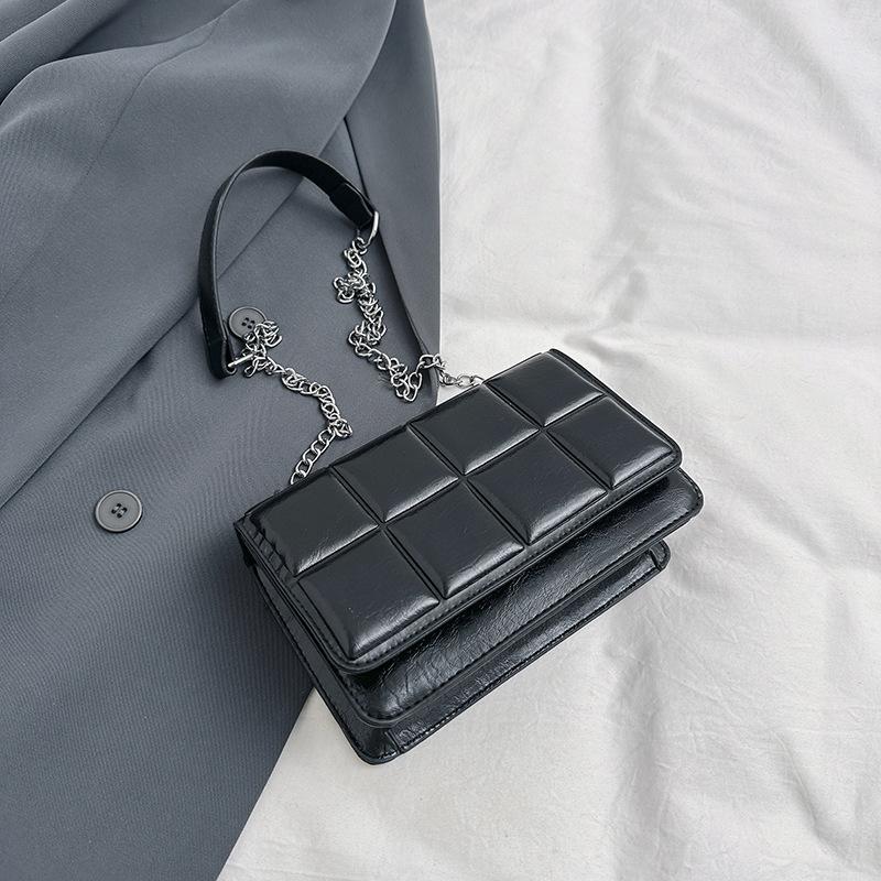 

Повседневная простая сумка через плечо, однотонная женская сумка с цепочкой, маленькая квадратная сумка, новый стиль, женская модная сумка через плечо