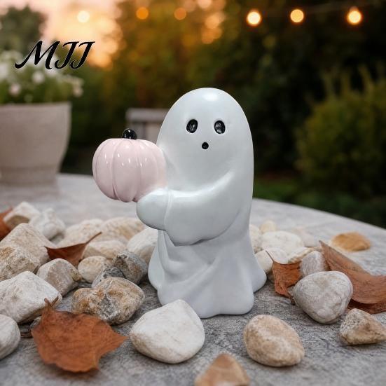 Spooky Ghost Decor Ornament, Bat Pumpkin Model Halloween Decoration, Resin Durable Ornament Figurine for Home Desktop Garden