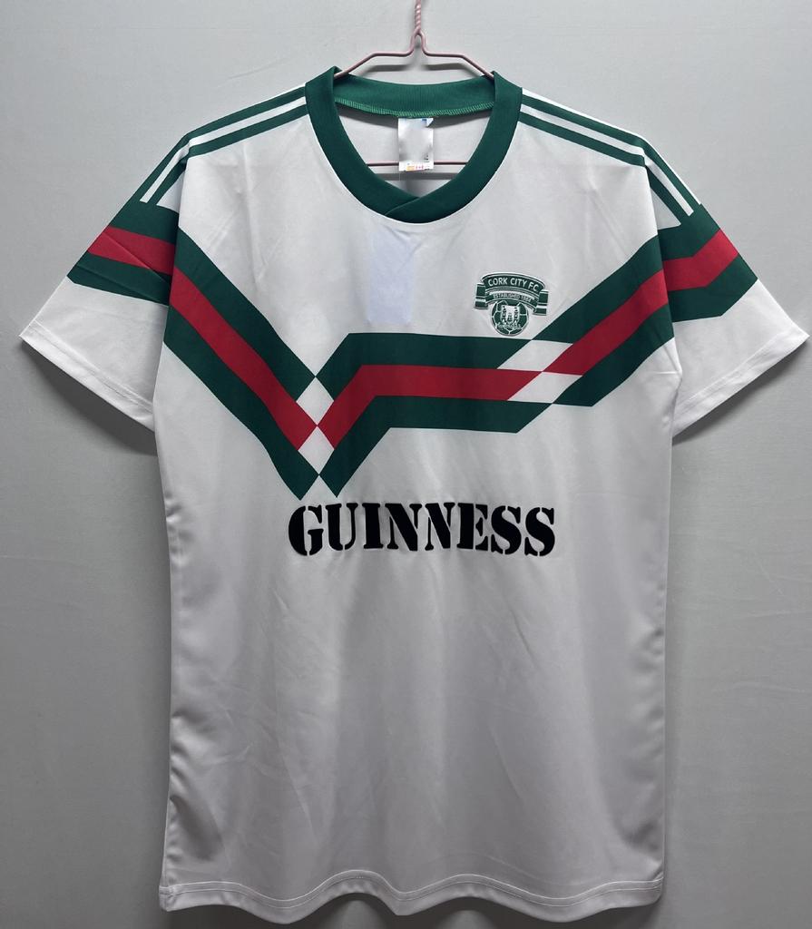 Source: Retro football uniform: Brazil-Real Madrid-Manchester United nostalgic version short-sleeved jersey