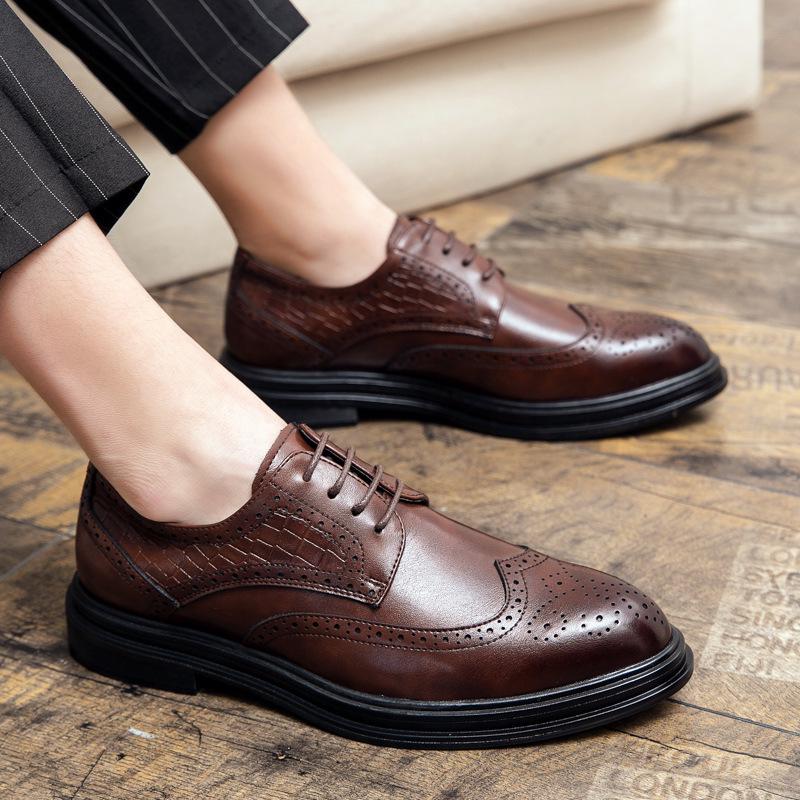 Men's Pointed Toe Leather Brogue Oxfords - British Style Casual & Formal Shoes for Spring and Autumn