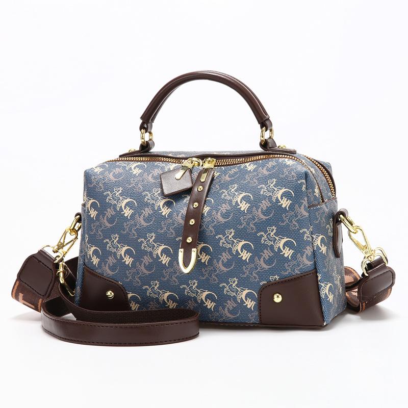 Bag Messenger Bag Women's 2025 New Handbag Shoulder Women's Bag Small Square Bag Middle-aged Mother Senior Sense Women's Bag