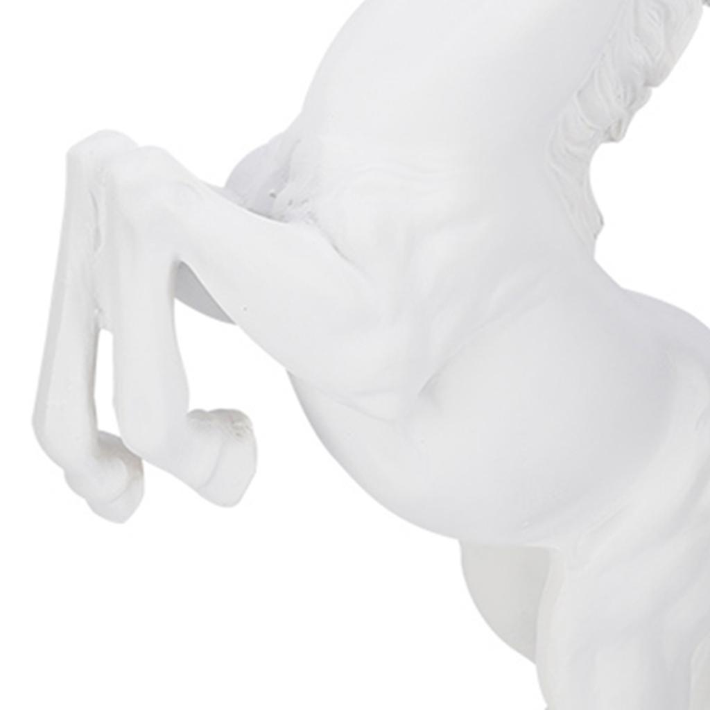Resin Horse Statue Eruopean Style Horse Sculpture Ornaments Home Desk Decor Photograph Props Office Desktop Decoration